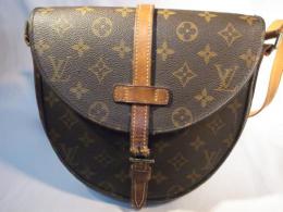 LOUIS VUITTON 　モノグラム ショルダーバック 319