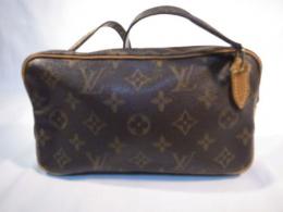 LOUIS VUITTON 　モノグラム ショルダーバック 325